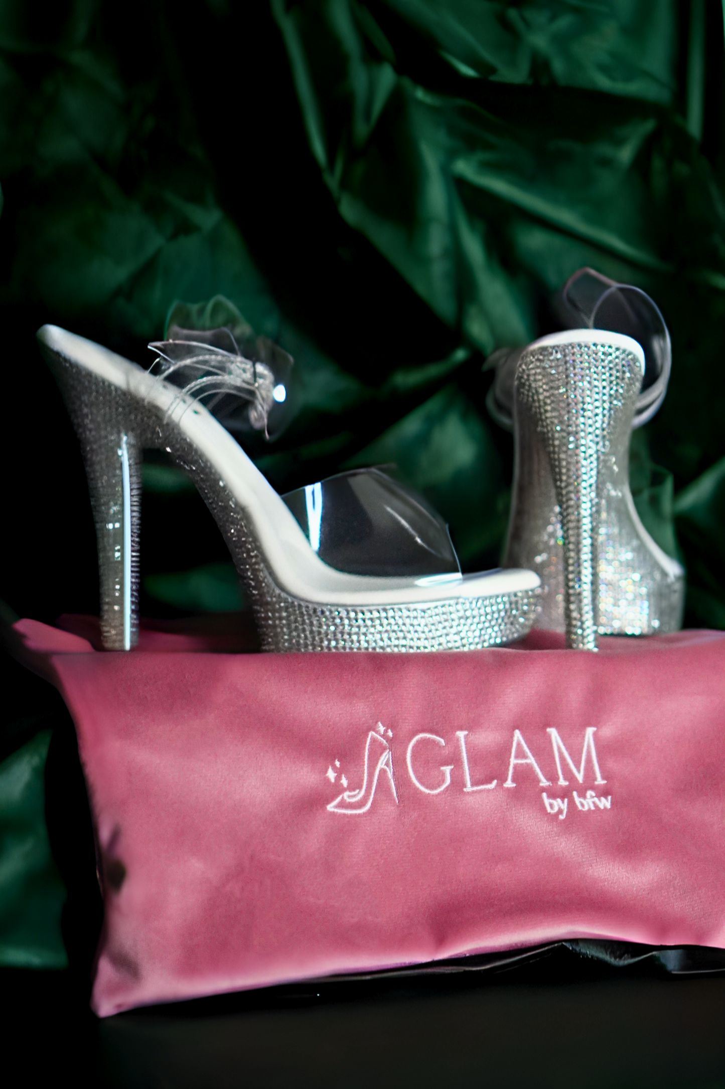 Bolsa Terciopelo Para Tacones Con Bordado Glam